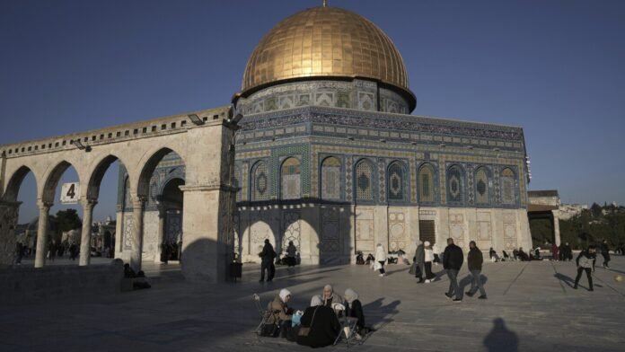 Middle East Latest: Israeli Negotiators Head Home From Ceasefire Talks In Cairo, Official Says - Dubai News TV