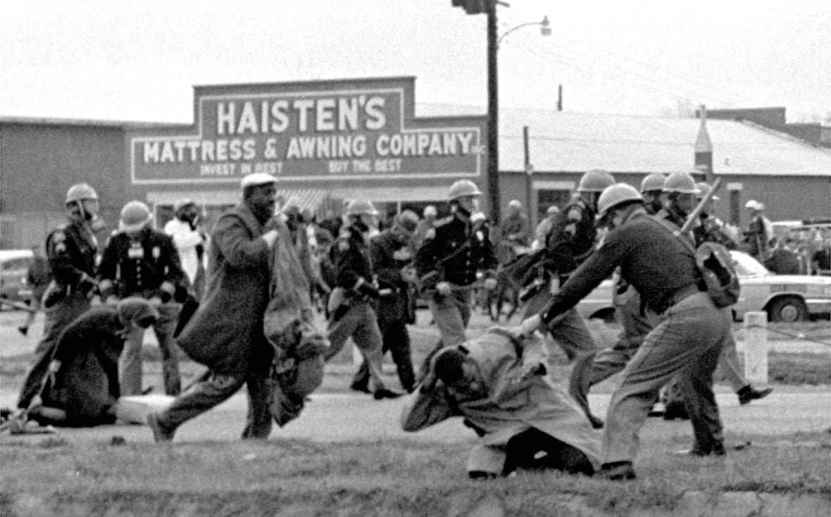 Police attack Black civil rights demontrators.