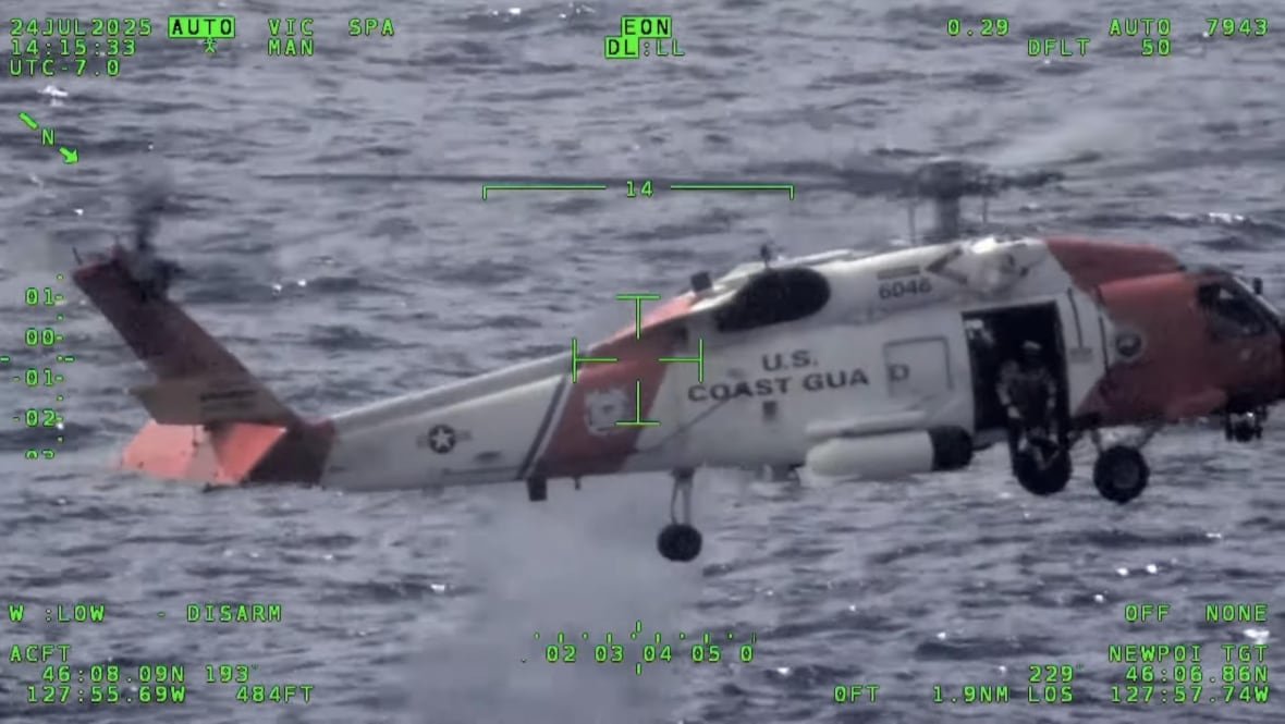 An image of a maritime helicopter with a graphical overlay.