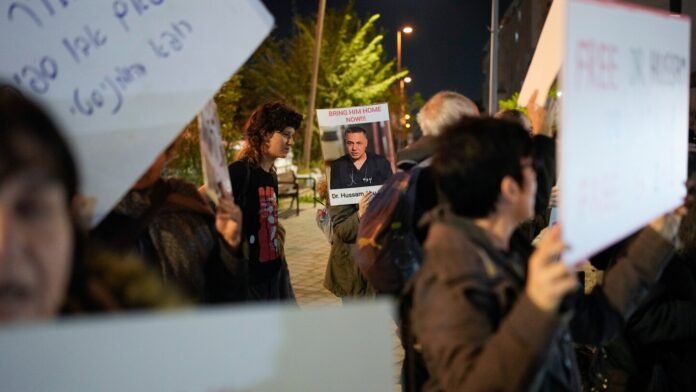 As Israel Frees Some Gaza Medical Staff, A Prominent Hospital Chief Remains Imprisoned - Dubai News TV